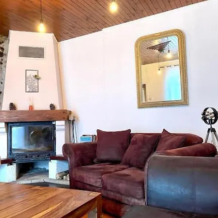 Maison Chaleureuse Et Rustique * Annonay